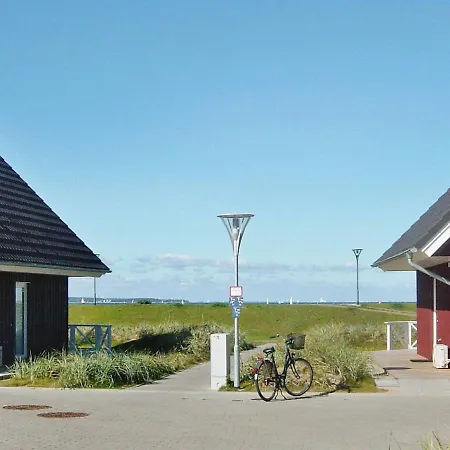 Two-bedroom In 12 Wendtorf