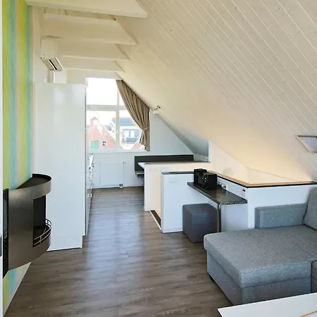 Modernes Ferienhaus An Der Kueste 度假居 *